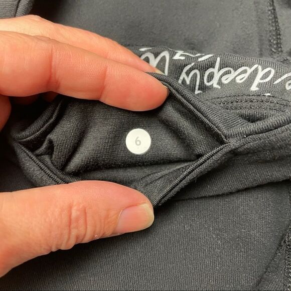 Lululemon Manifesto Reversible Groove Crop Legging - Picture 5 of 6